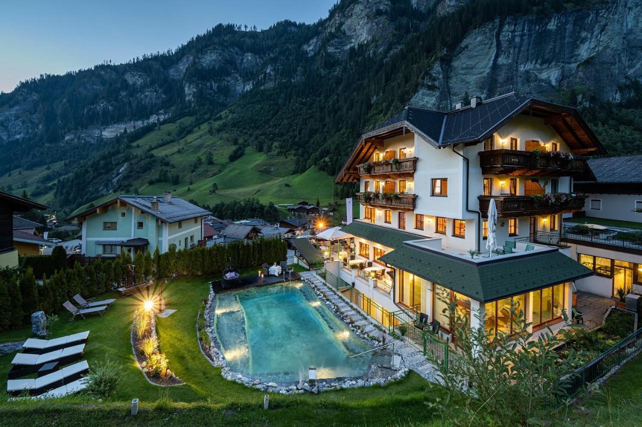 Natur-&Auszeithotel Hüttenwirt Hüttschlag Kültér fotó